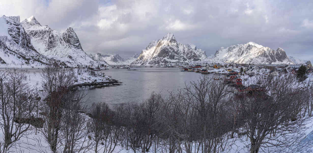 Noruega - islas Lofoten 141 - Reine.jpg